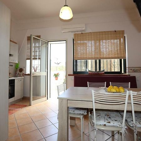 Casa Vacanze Ninfaアヴォラ エクステリア 写真